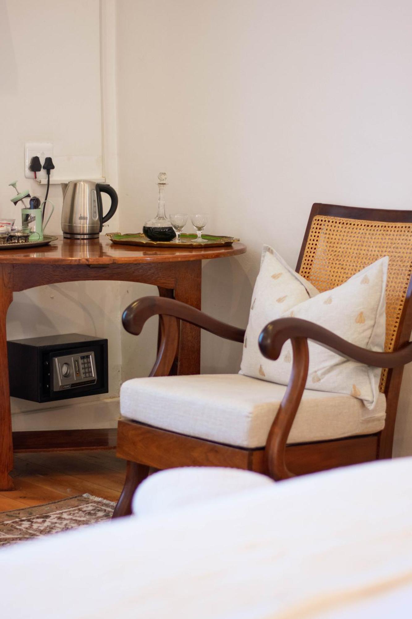 Kolonie'S Tuin Hotel สเตลเลนบอช ภายนอก รูปภาพ